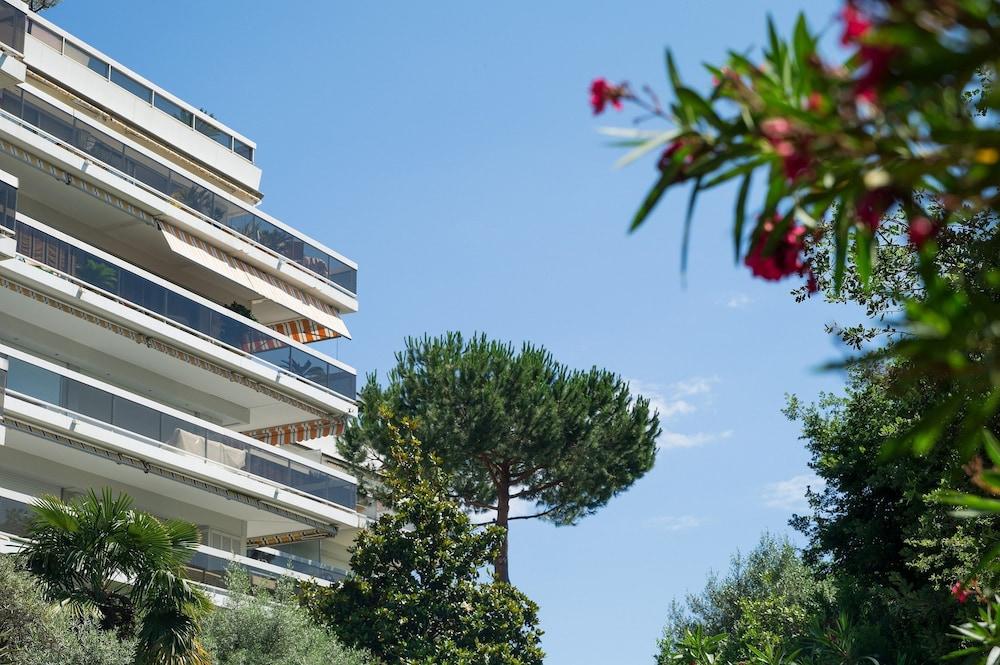 Résidence Pierre&Vacances La Rostagne Juan-les-Pins Exterior foto