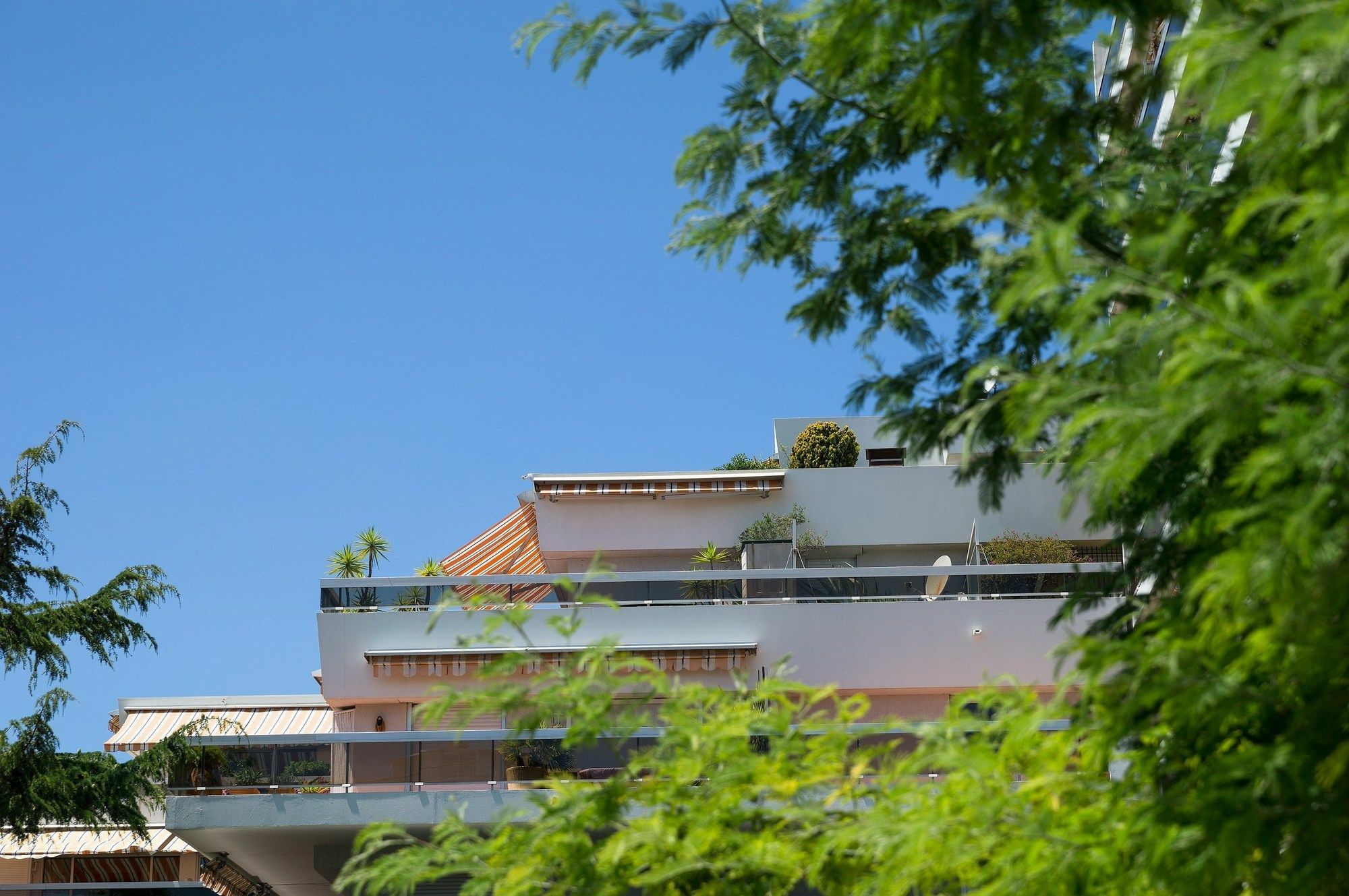 Résidence Pierre&Vacances La Rostagne Juan-les-Pins Exterior foto
